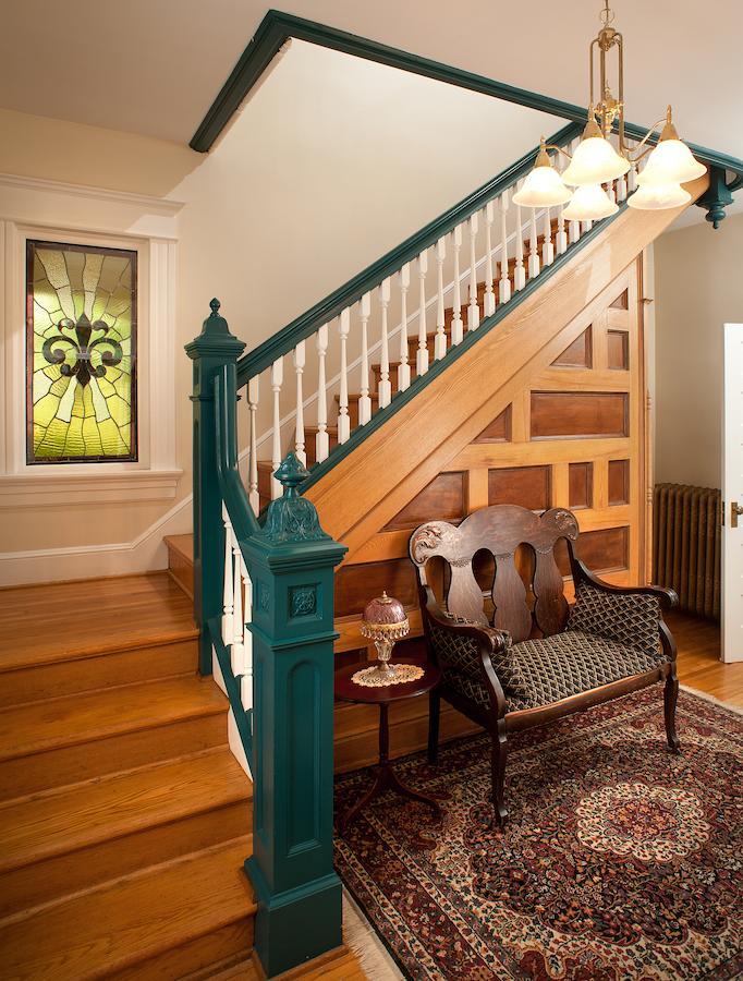 The Historic Morris Harvey House Bed & Breakfast Fayetteville Bagian luar foto